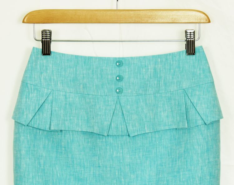 SK-162 กระโปรงแฟชั่น&ทำงาน ทรงสอบ ผ้าลินินญี่ปุ่นสีฟ้า มีลายในตัว