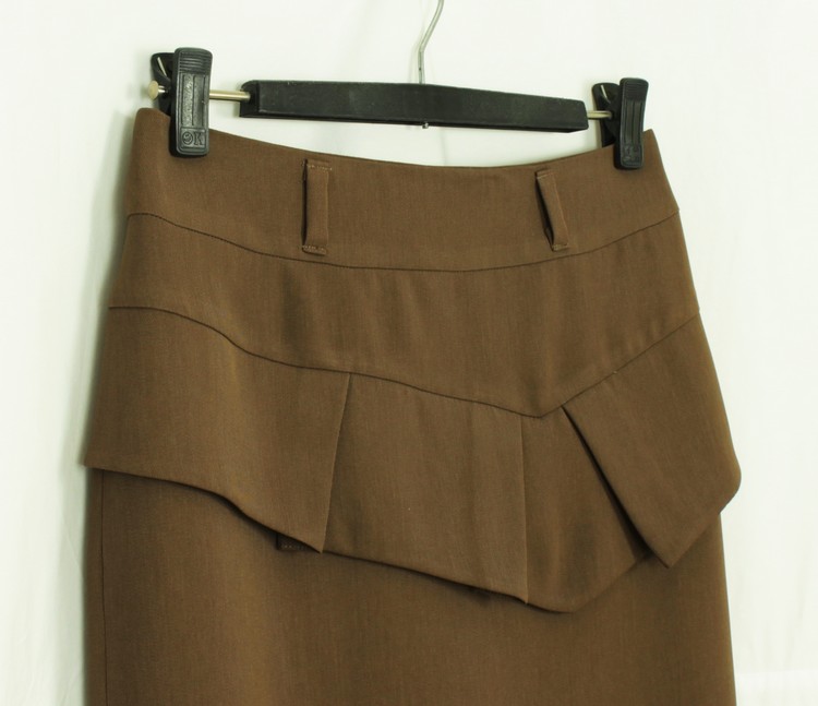 SK-149 กระโปรงแฟชั่น&ทำงาน ทรงสอบจับจีบทวิชซ้อนกัน ผ้าญี่ปุ่นสีน้ำตาล