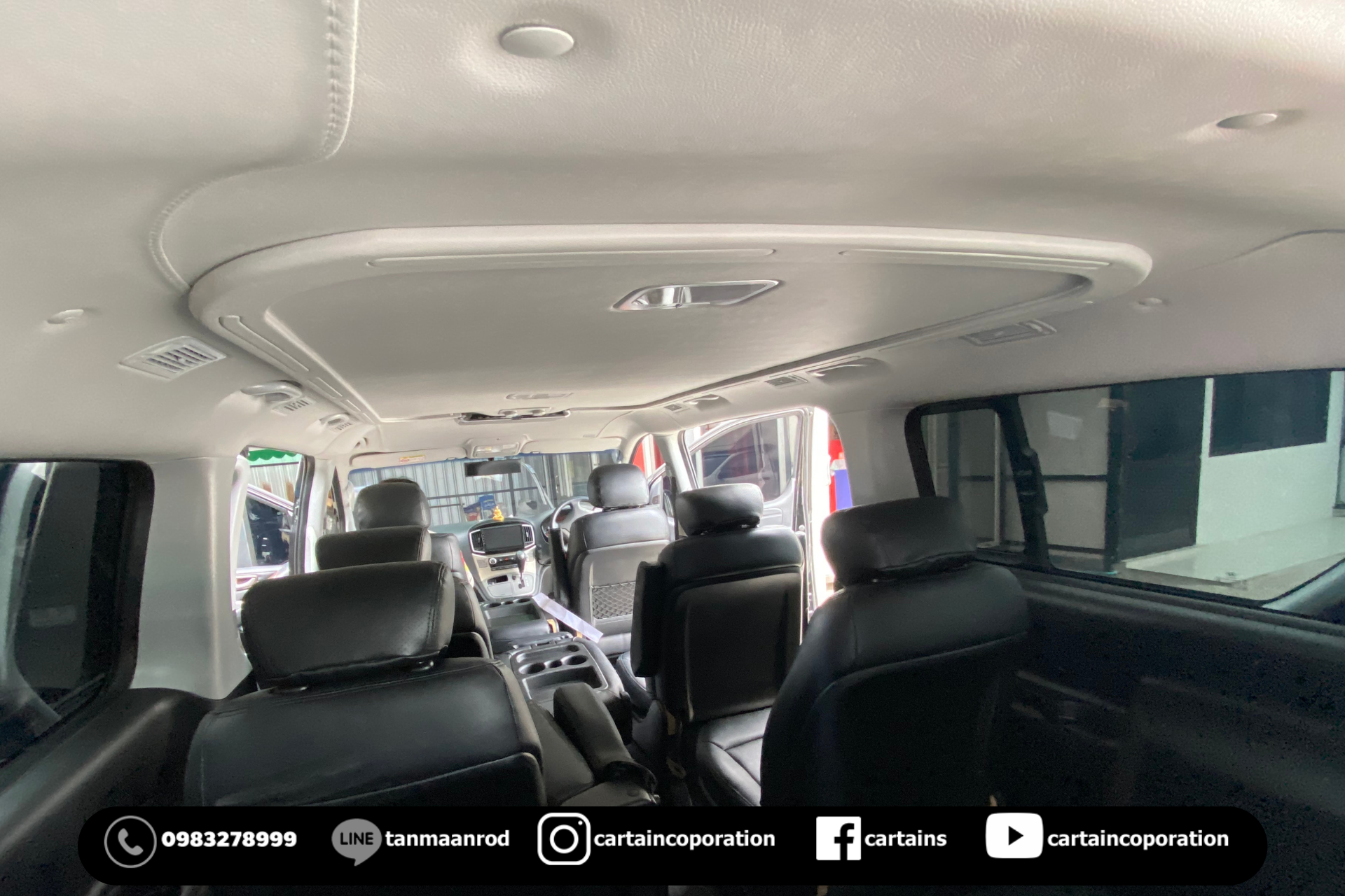 หุ้มหนังหลังคาแบบเรียบแต่ไฟทรงโค้ง