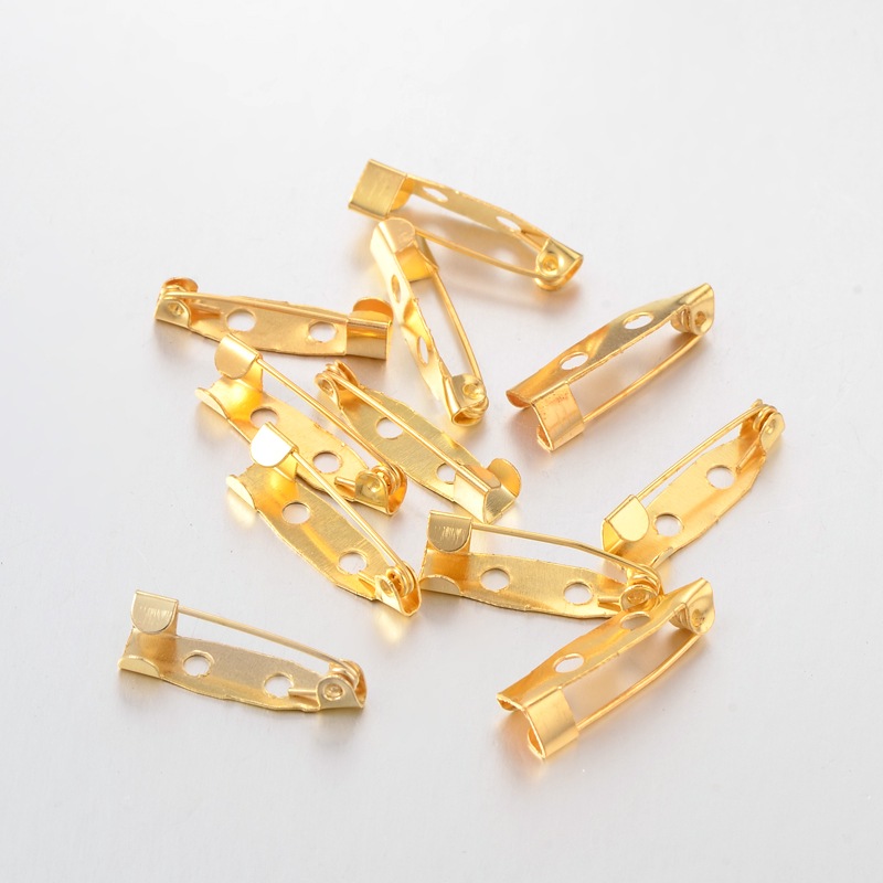 เข็มกลัด เหล็กสีทอง แบบมีแป้น ขนาด 20x5mm แพ็ค 100 ชิ้น