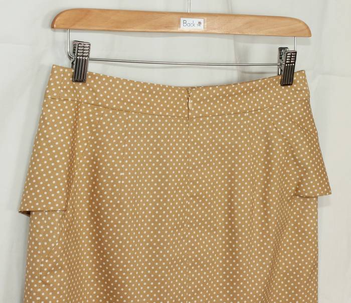 SK-196 กระโปรงแฟชั่น&ทำงาน ทรงสอบ ผ้าคอตต้อนญี่ปุ่นสีน้ำตาลคาลาเมล ด้านหน้ากระโปรงจับจีบระบาย