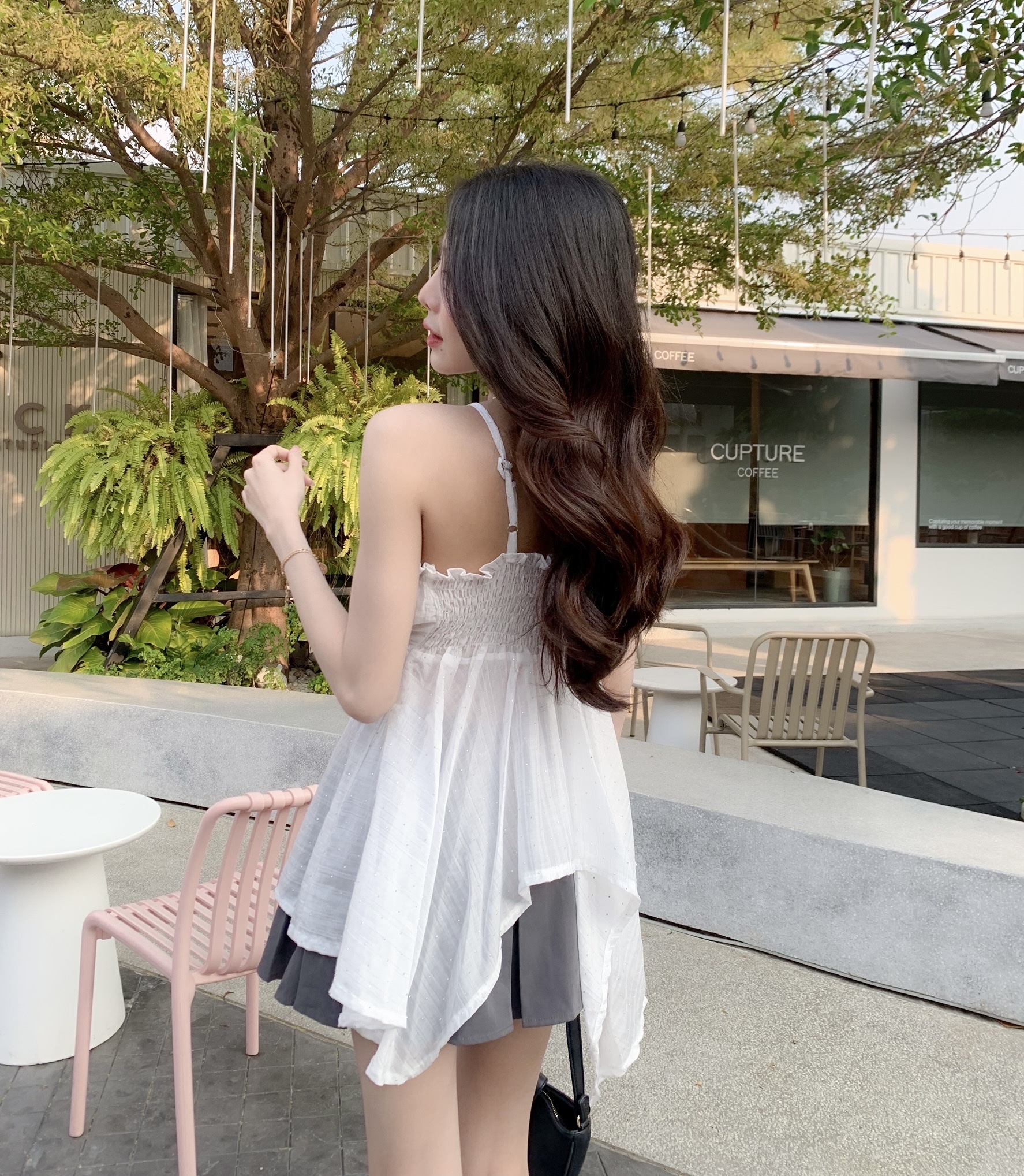 (Blossom top) 🦋🤍 เสื้อสายเดี่ยวตัวยาว