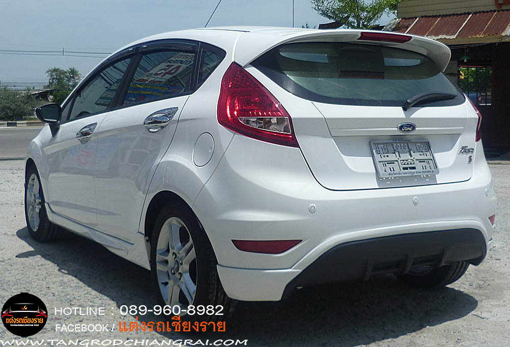 ชุดแต่งรอบคัน Euro Kits Ford Fiesta 5 ประตู