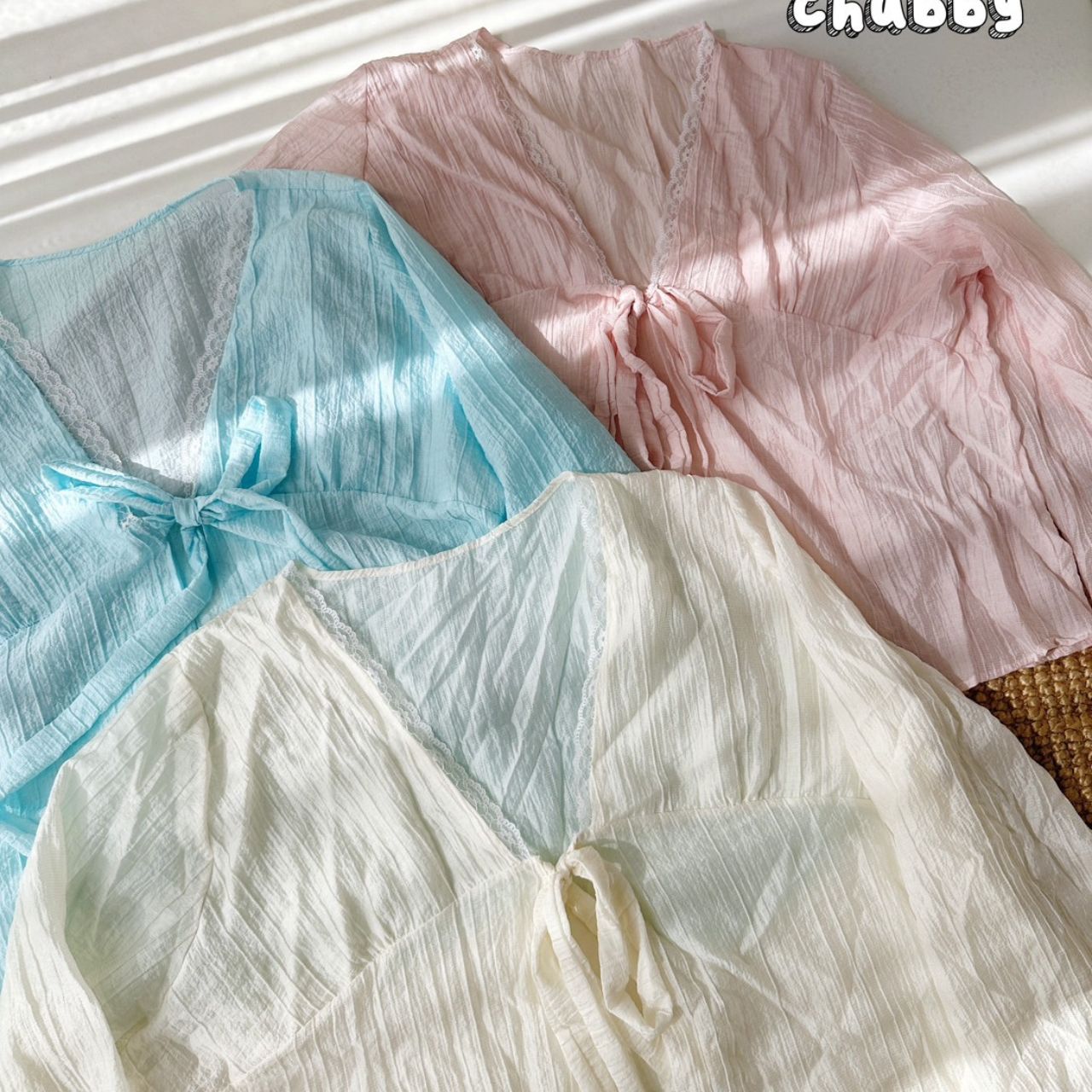 J107 ต้อนรับลมร้อน ไปทะเล สายคาเฟ่ ไม่ควรพลาด เสื้อคลุม สาวอวบ ฟ้า ครีม ชมพู อกได้ถึง50นิ้ว หน้าผ้า50 นิ้ว