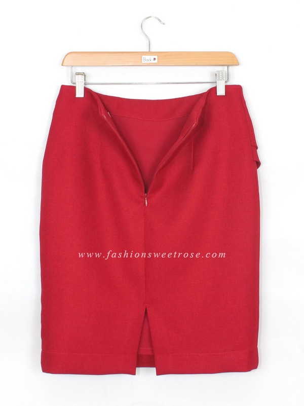 SK-426 กระโปรงแฟชั่น&ทำงาน ทรงสอบ ผ้า CHANEL สีแดงเลือดนก