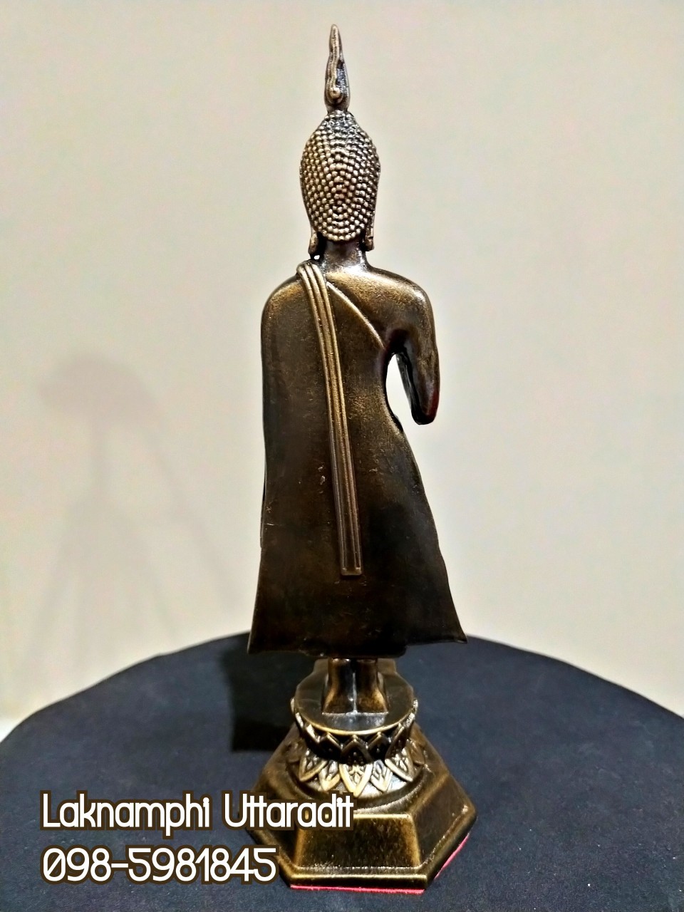 พระประจำวันจันทร์แร่เหล็กน้ำพี้ พระปางห้ามญาติ หรือ ห้ามสมุทร
