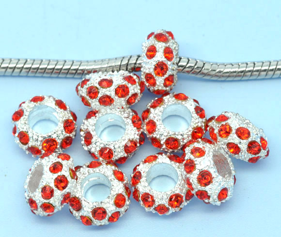 ลูกปัดยุโรปรูใหญ่อัลลอยด์ชุบเงินประดับพลอย Rhinestone สีแดง ขนาด 11x6mm แพ็ค 5 เม็ด