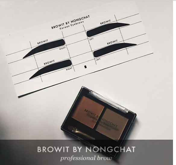 ชุดแปลงเขียนคิ้วน้องฉัตร แถม โครงคิ้ว 2 คู่ (กล่องทอง) เฉด สวย เซกซี่