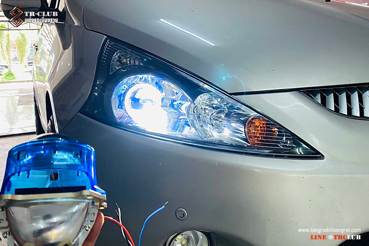 ไฟหน้าโปรเจคเตอร์ LED รุ่น DOMAX X LED PRO AOZOOM