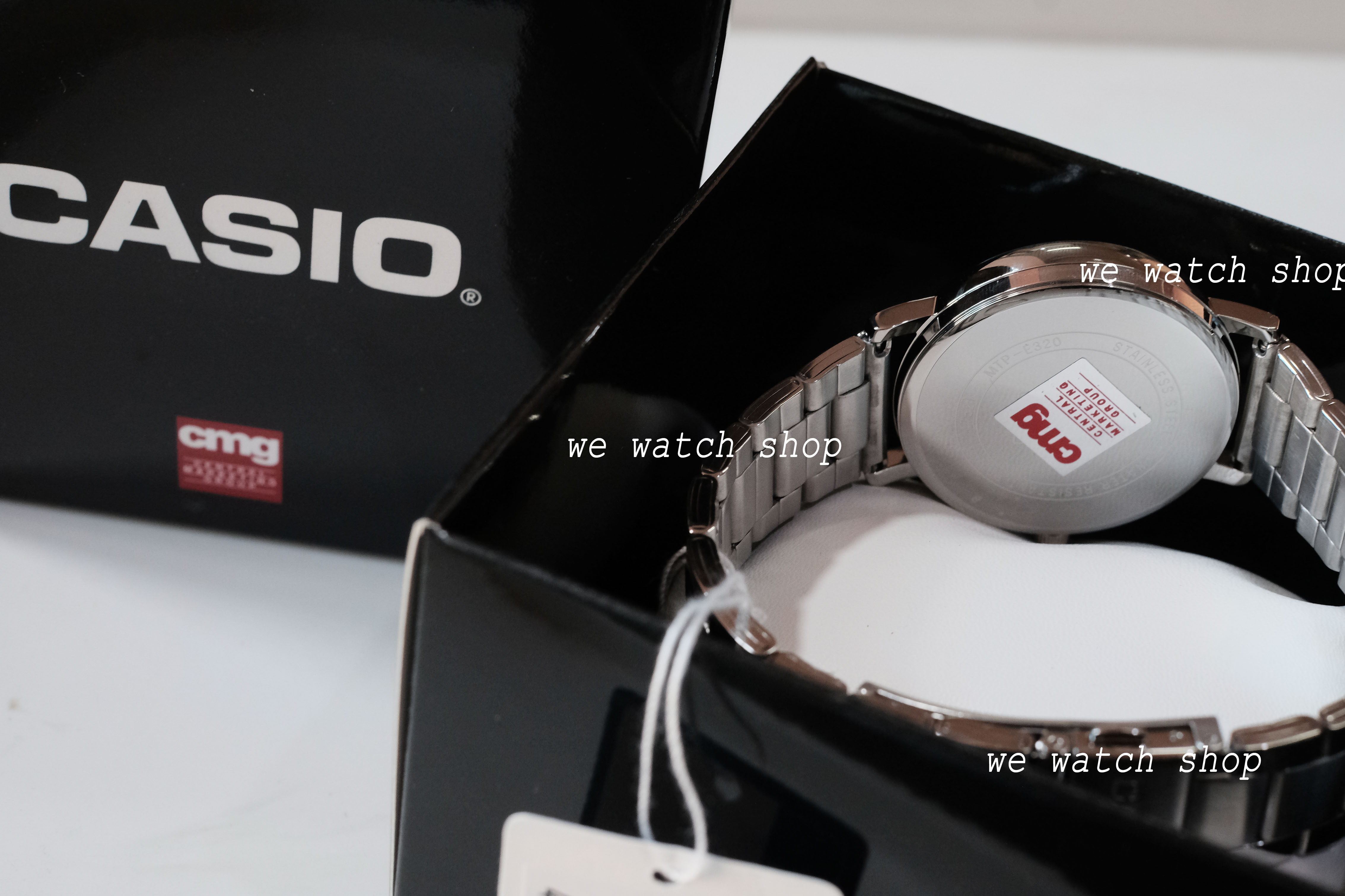 CASIO รุ่น MTP-E320D-9EVDF สีเงิน หน้าปัดขาวครีม สินค้าของเเท้ รับประกันศูนย์ CMG