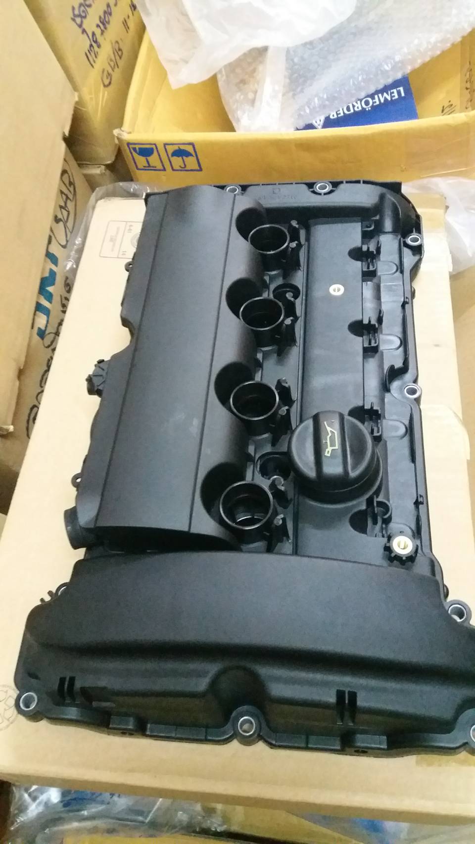 ฝาครอบวาวล์ทั้งฝา MINI COOPER R55, R56 เครื่องN14 ของOme