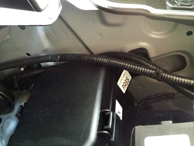 HYUNDAI H-1 TOURING 2016 [ ประตูไฟฟ้า 2 ข้าง + เครื่องเสียง + ชุดแต่งรอบคัน + ผ้าม่าน ] {บ5742}