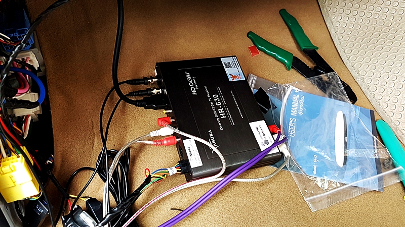 HYUNDAI H-1 STAREX [ ดิจิตอลทีวี Asuka + จานดาวเทียม TRUE HD2 ] { ก 7094 }