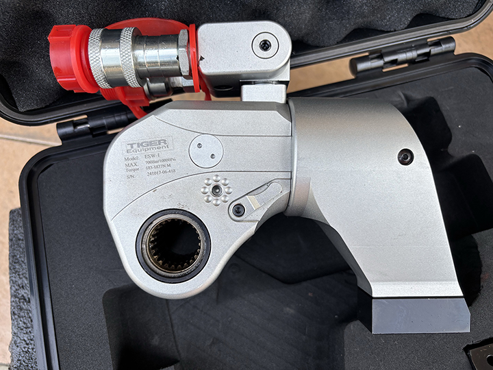 ประแจทอร์ค ไฮดรอลิค (Square Drive Hydraulic torque)