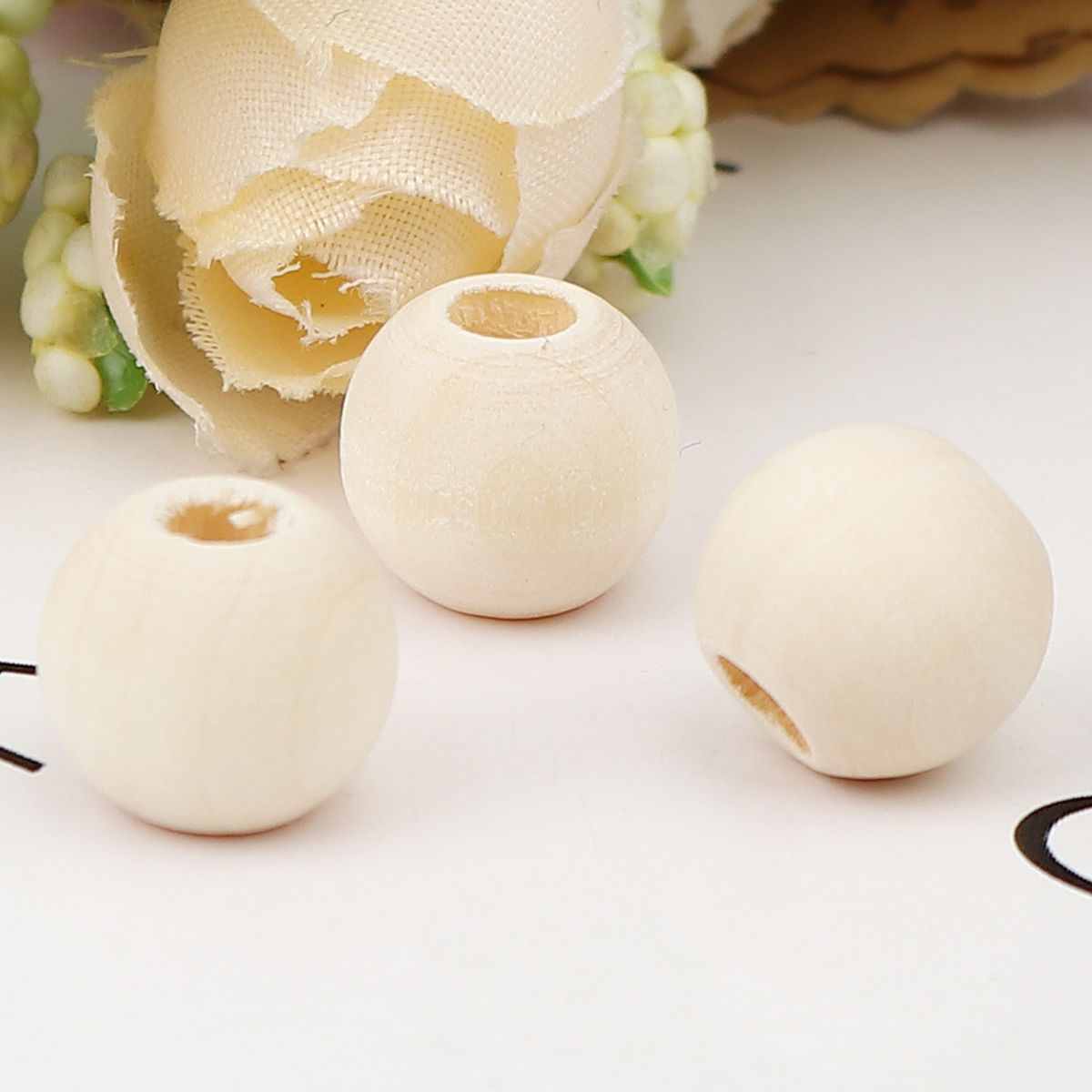 ลูกปัดไม้ธรรมชาติ Hinoki ผิวเรียบ เม็ดกลม รูใหญ่ สีไม้ธรรมชาติ สำหรับงาน DIY เลือกขนาด