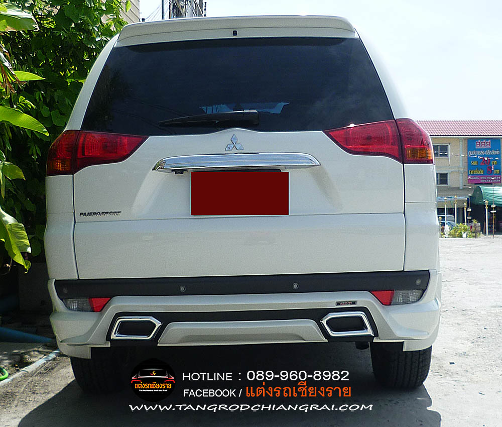 ชุดแต่งรอบคัน JAP R1 PAJERO SPORT 2011