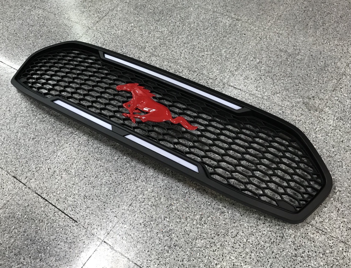 รวมกระจังหน้า Everest 2015