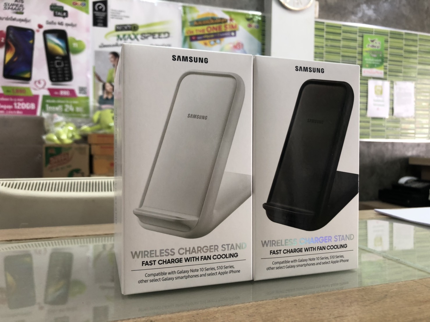 แท่นชาร์จไร้สาย Wireless Charger Stand N5200 (15W) EP-N5200TWEGWW (White) แท้ประกันศูนย์