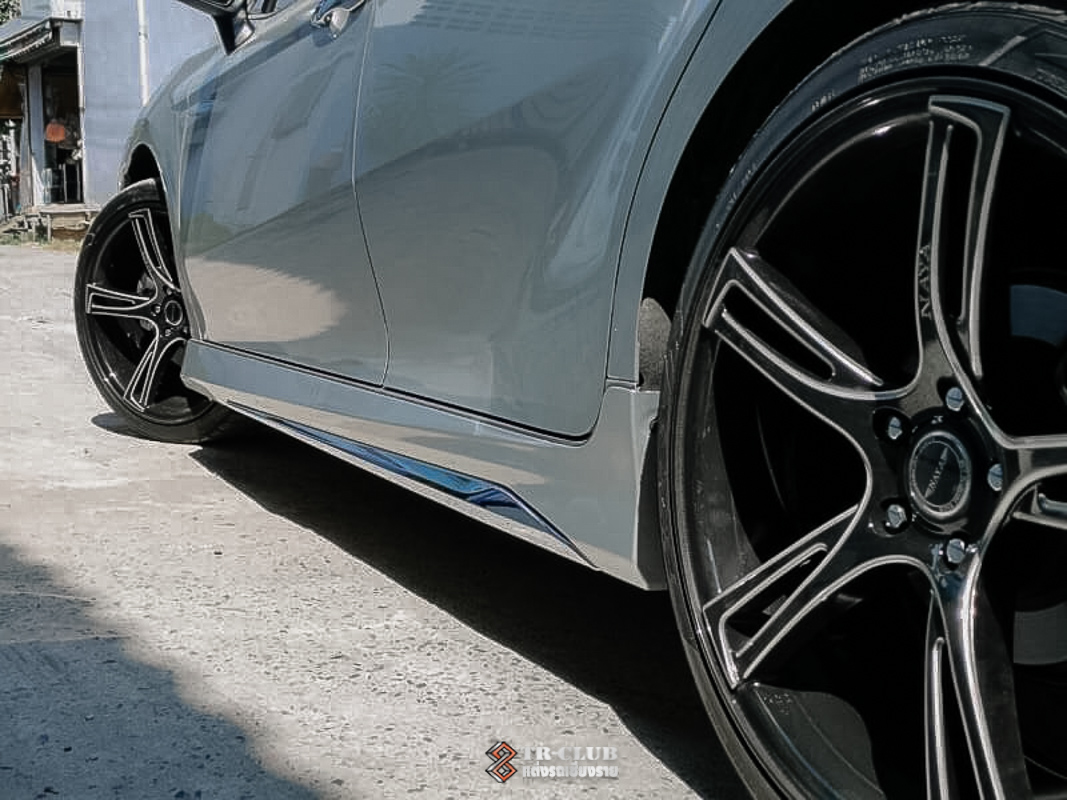 ชุดแต่งรอบคัน Modelista (งานนำเข้า) CAMRY ปี 2019-2022