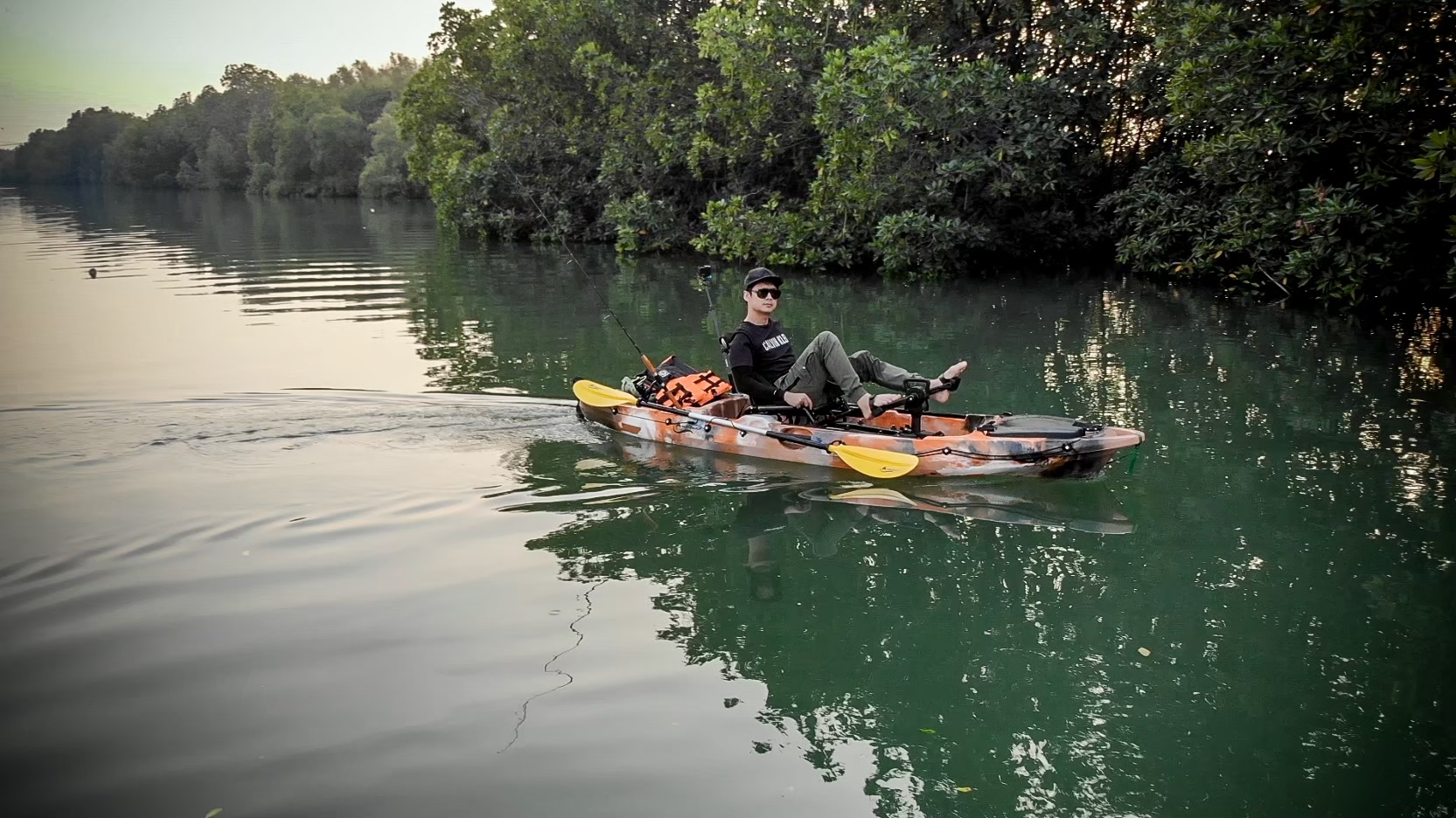 เรือคายัคเท้าปั่น 10.5 ฟุต / Spinner 105