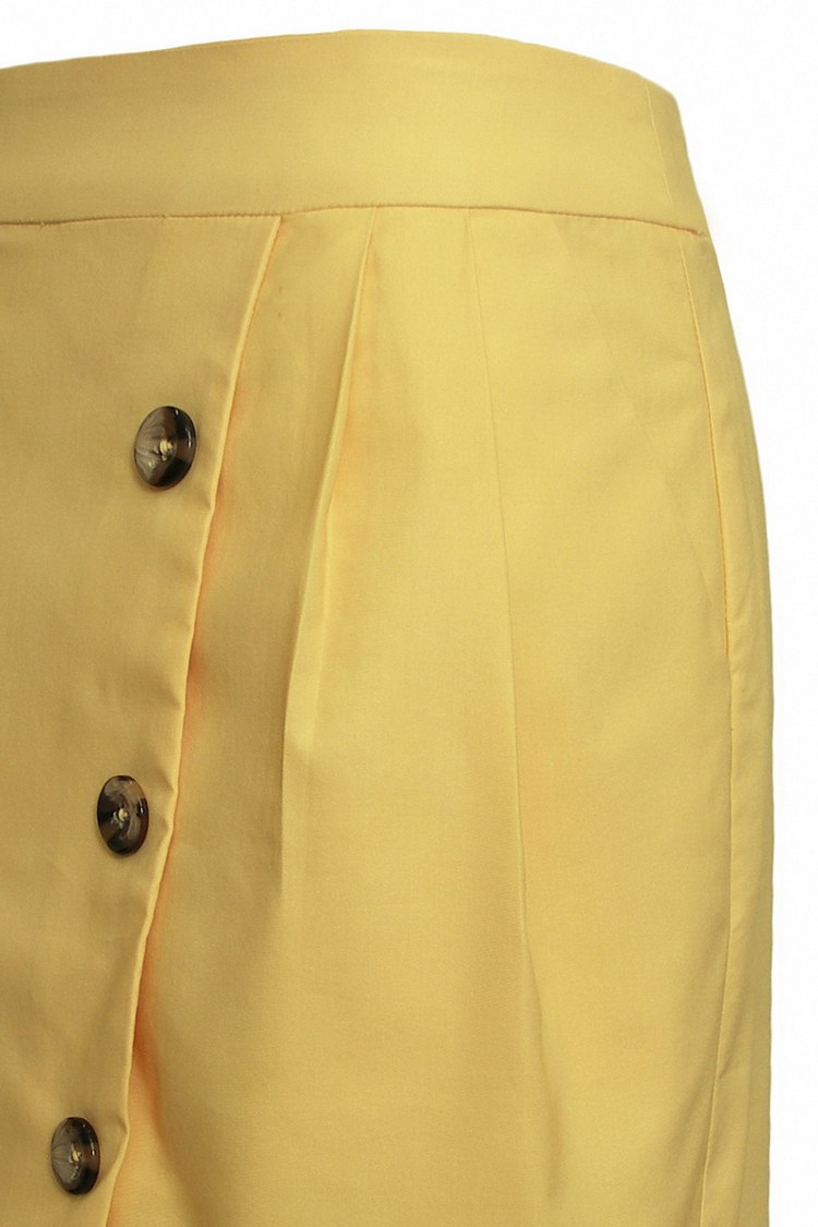 SK-092 กระโปรงแฟชั่น&ทำงาน ทรงสอบ ผ้าคอตต้อนญี่ปุ่นผสมสเปนเดกสีเหลือง แต่งด้วยกระดุม 6 เม็ด