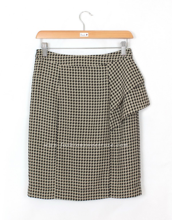 SK-407 กระโปรงแฟชั่น&ทำงาน ทรงสอบ ผ้า High-Twist พิมพ์ลายชิโนริโทนดำ