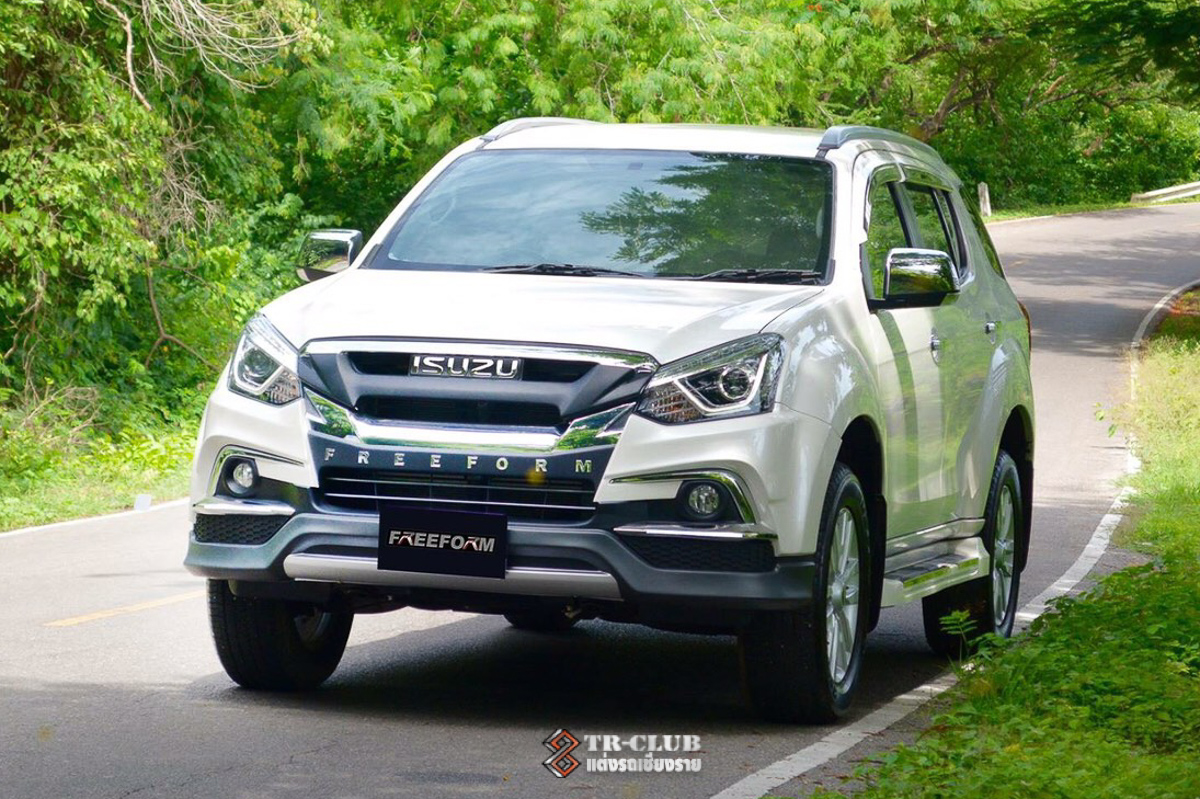 ชุดแต่งสเกิร์ตรอบคัน FS-FREEFORM V2 MU-X 2017-2019