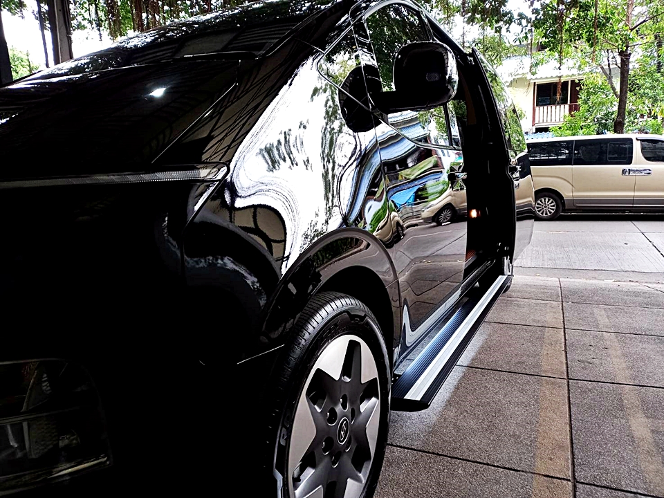 บันไดไฟฟ้ารถฮุนได hyundai staria [ไฟขาว]