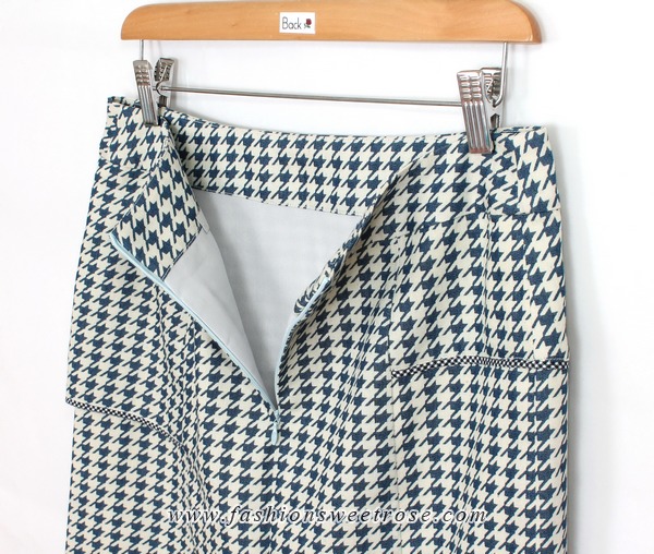 SK-411 กระโปรงทรงเอ ผ้าคอตต้อนญี่ปุ่นพิมพ์ลายชิโนริ แต่งกุ้นระบายด้วยผ้าลายสก๊อต