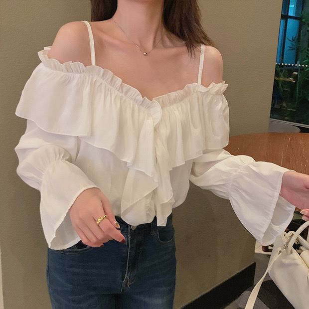 เสื้อลินินเปิดไหล่ แขนยาว Linen blouse