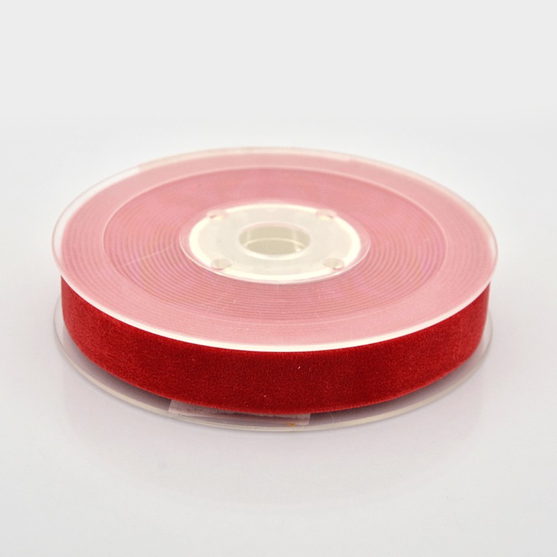 Polyester Velvet Ribbon for Gift Packing and Festival Decoration, Red, 5/8 inch(15mm), about 25yards/roll(22.86m/roll)