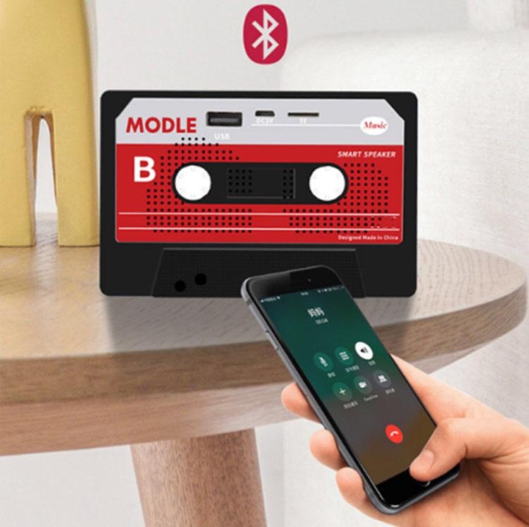 ลำโพงบลูทูธไร้สายแบบพกพา รุ่น Retro Tape Cassette