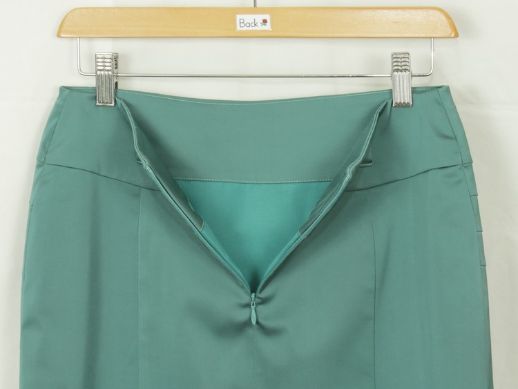 SK-128 กระโปรงแฟชั่น&ทำงาน ทรงสอบแบบตัดต่อ ผ้าญี่ปุ่นสีเขียวอมฟ้า