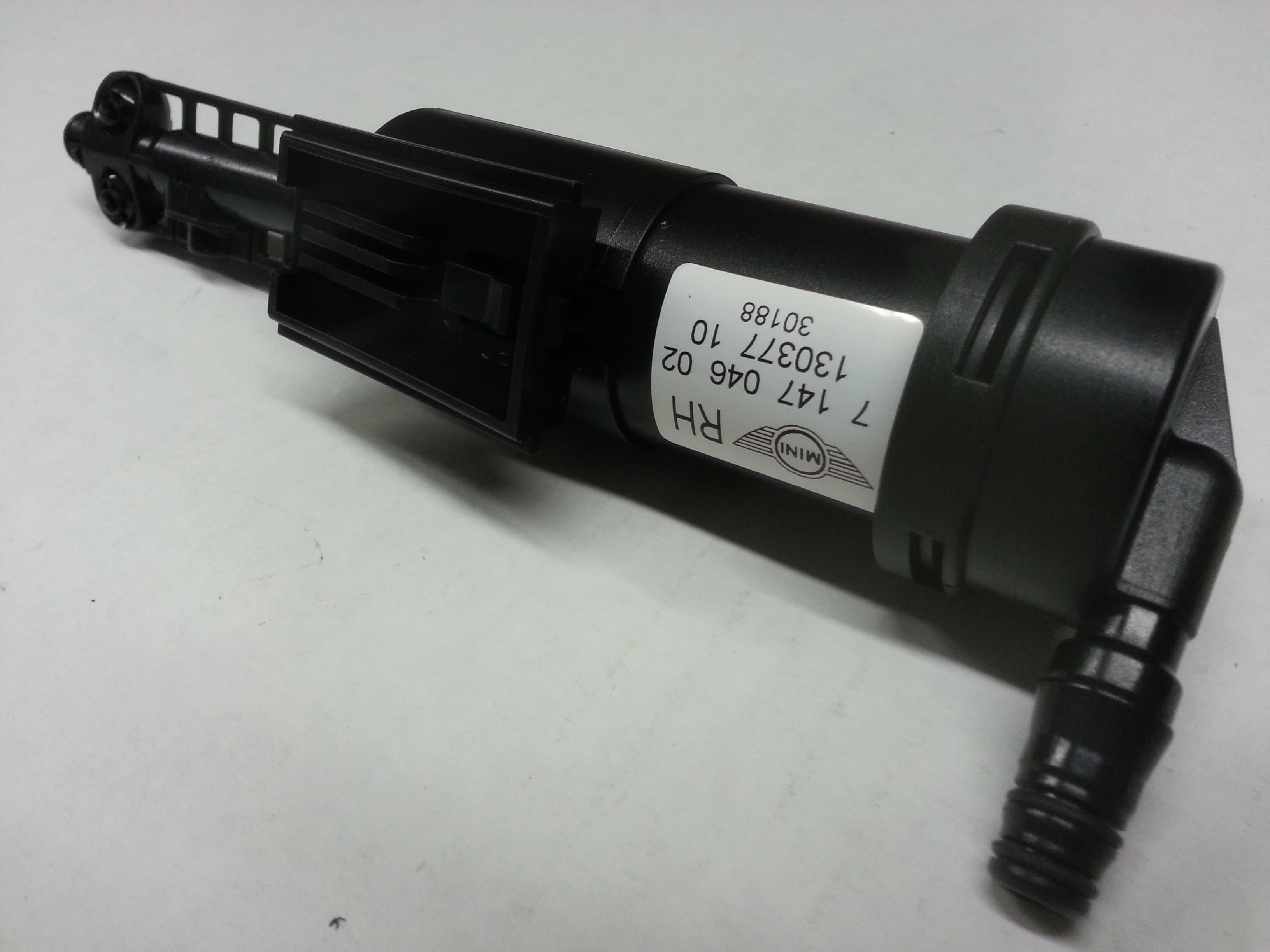 มอเตอร์ที่ฉีดล้างไฟหน้าซ้าย, ขวา MINI COOPER R50, R52, R53, R55, R56, R57, R58, R59 (61677157119-20) /แท้