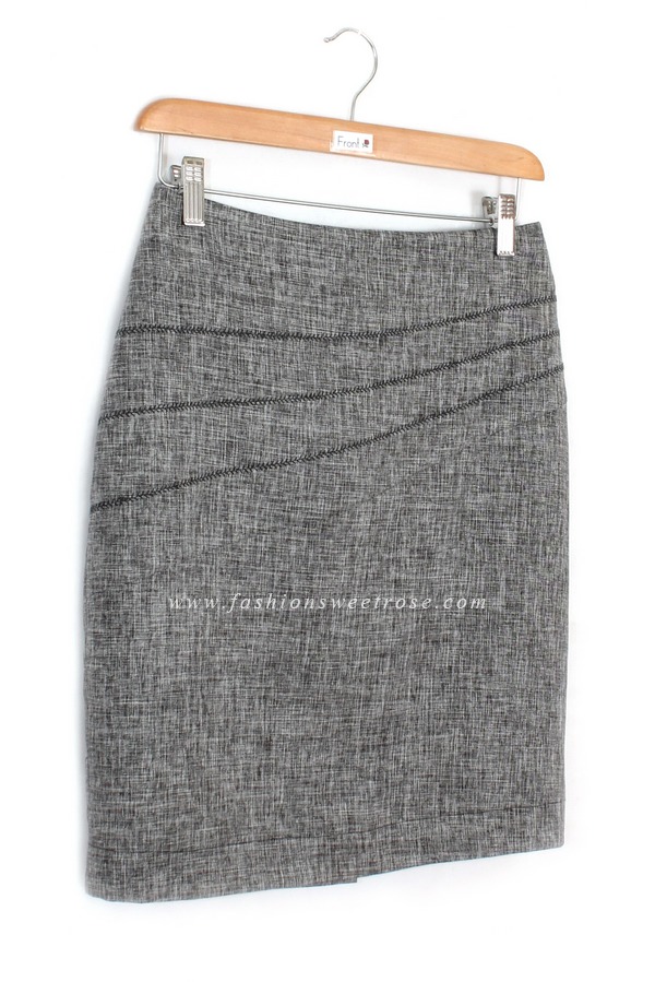 SK-434 กระโปรงทรงสอบ ผ้าคอตต้อนลินินไอริส สีดำ