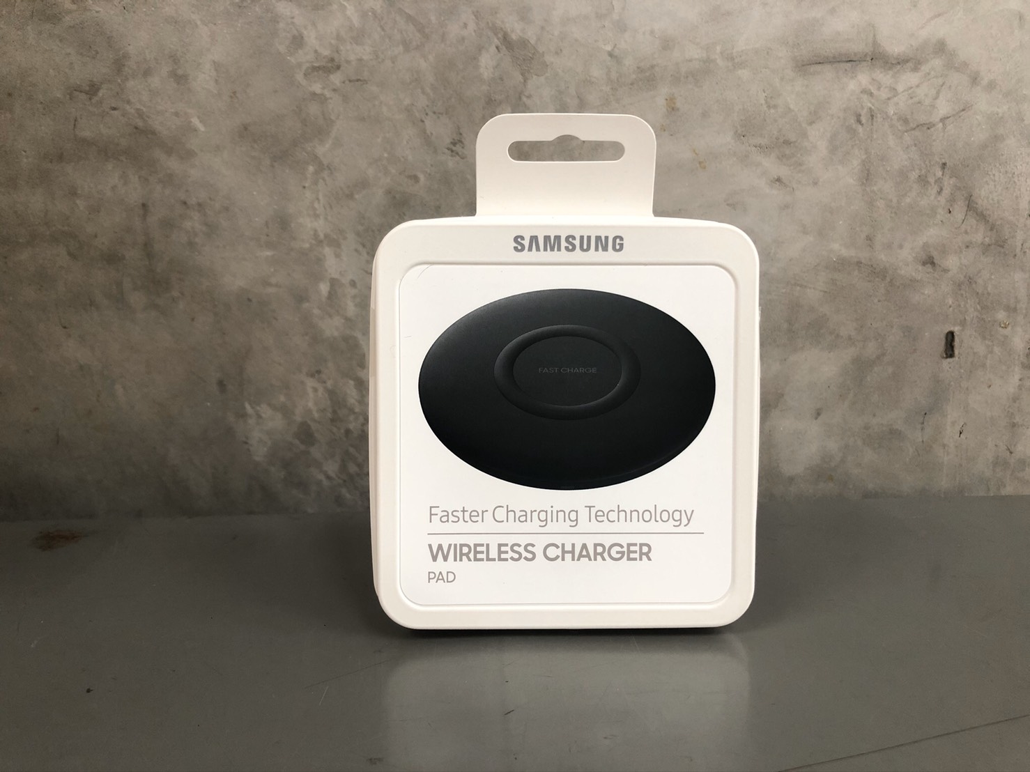 แท่นชาร์จไร้สาย Wireless Charge Pad / Fast Charge(Type-C) Black EP-P1100BBEGWW แท้ประกันศูนย์
