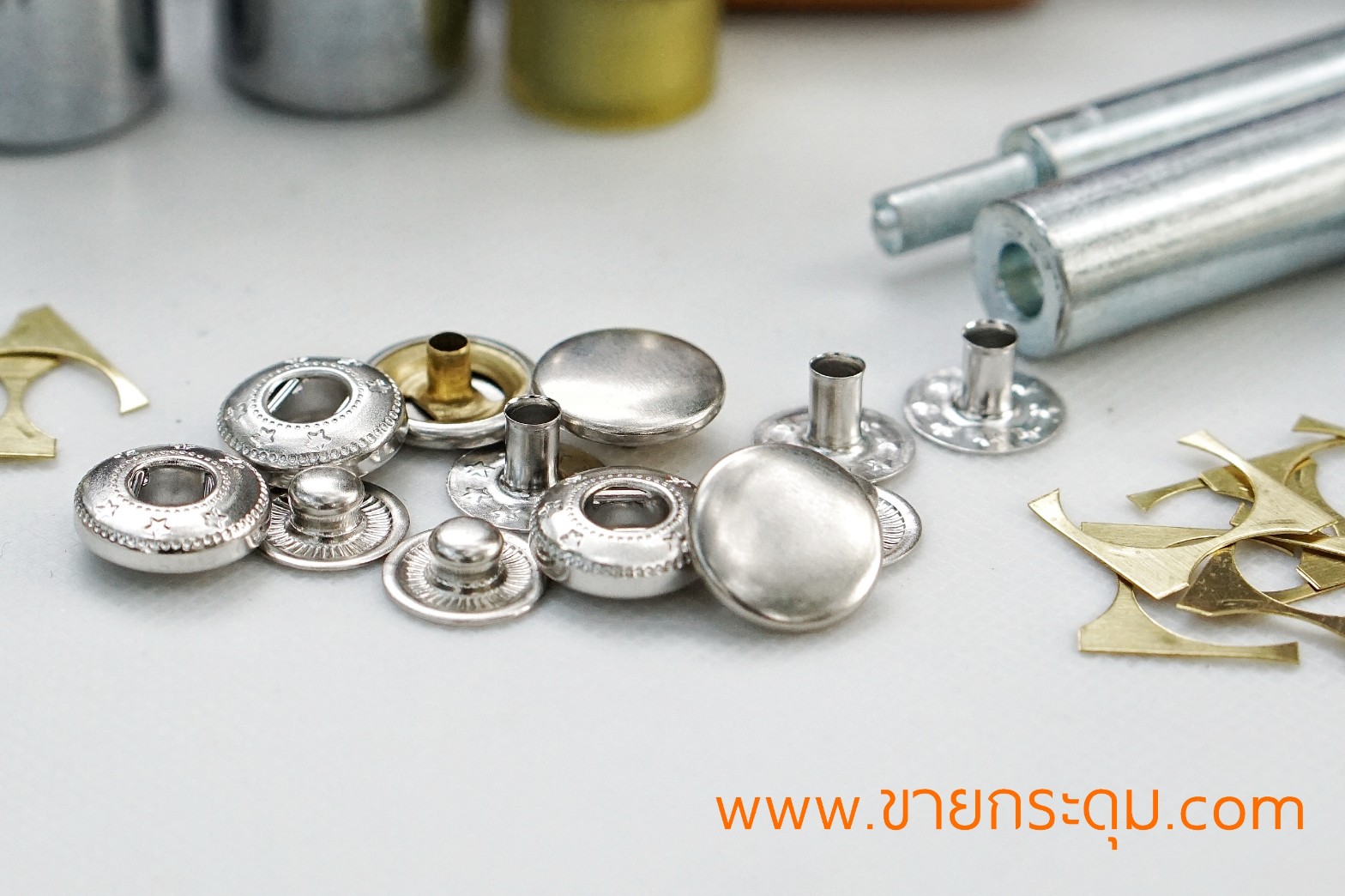 กระดุมแป๊ก VT5 ขนาด 12.5 มิลลิเมตร เนื้อทองเหลือง สีเงิน