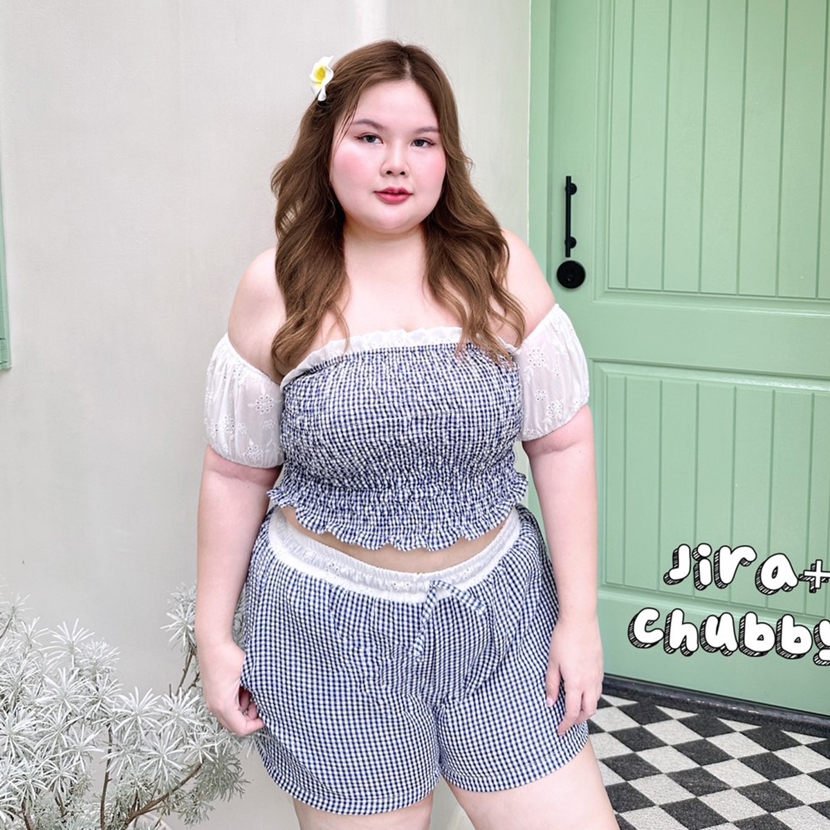 J023 ชุดเซ็ท สาวอวบ เสื้อเกาะอก มาพร้อมกางเกงขาสั้น อกได้ถึง48นิ้ว