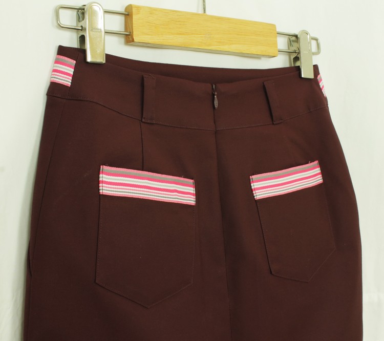 SK-143 กระโปรงแฟชั่น&ทำงาน ทรงสอบมีกระเป๋า 2 ข้าง ผ้าคอตตอนญี่ปุ่นสีม่วงเปลือกมังคุด