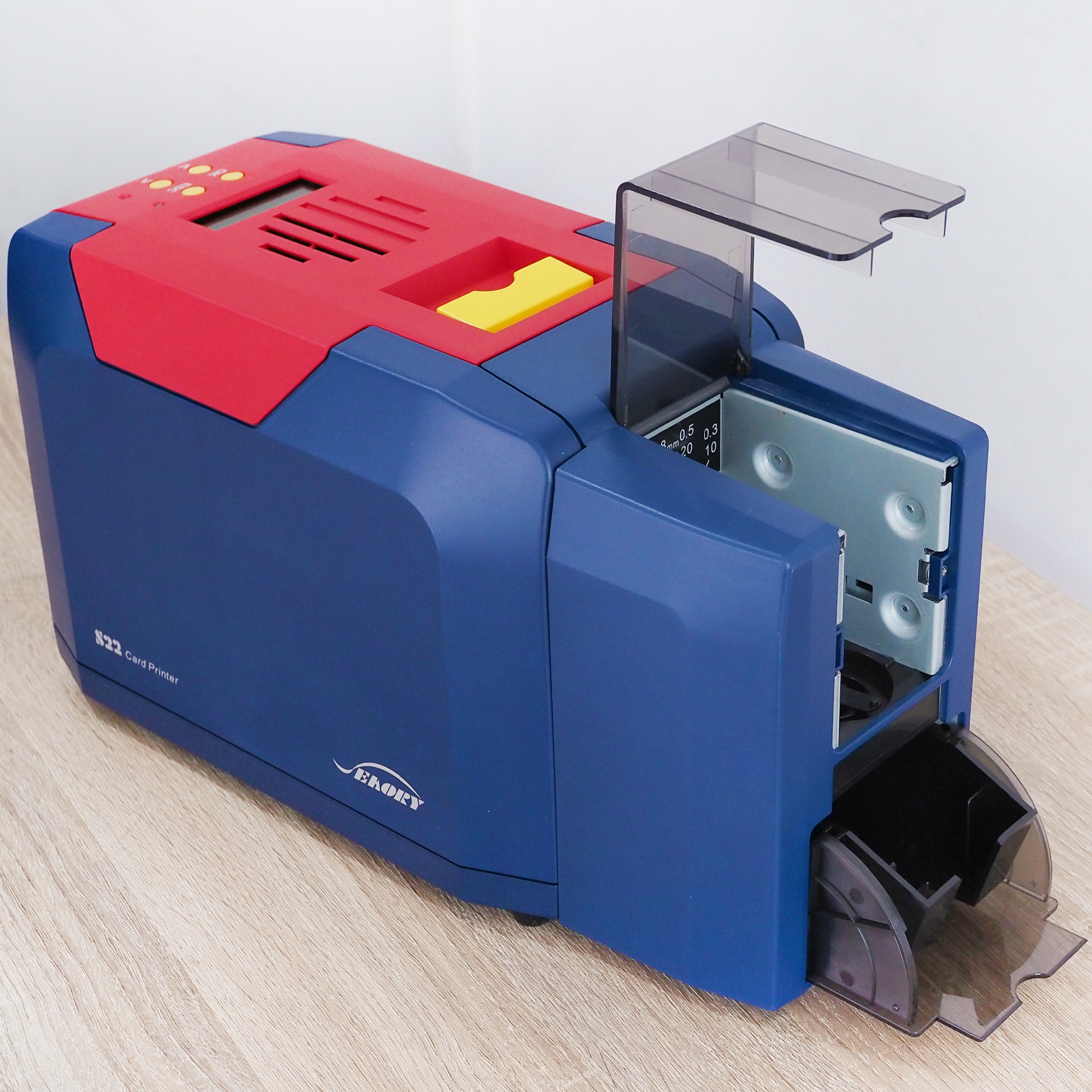 เครื่องพิมพ์บัตรพลาสติก พิมพ์บัตรพนักงาน บัตรข้าราชการ บัตรประจำตัว บัตรนักเรียน แบบสองหน้า Card printer Thermal dye-sublimation direct to card Seaory S22 Dual sided
