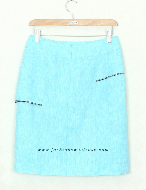 SK-313 กระโปรงทรงเอ ผ้าลินินญี่ปุ่นสีฟ้า แต่งกุ้นระบายด้วยผ้าลายสก๊อต