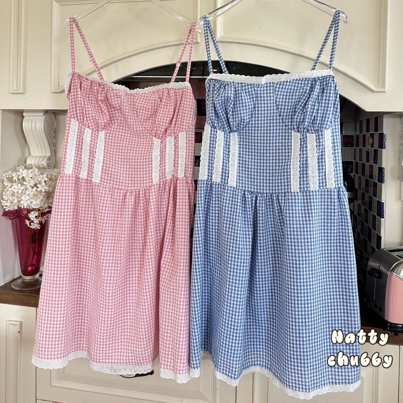 J116 เดรส สาวอวบ ลายสก็อต แต่งขอบลูกไม้ ชมพู ฟ้า อกได้ถึง48นิ้ว หน้าผ้า50นิ้ว