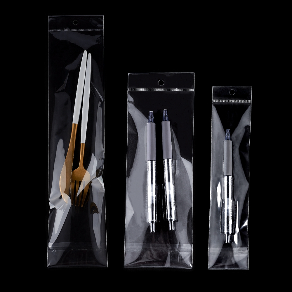 ถุงพลาสติกใส OPP มีูแขวน ขนาด 26.5~40x5~8cm แพ็ค 100 ใบ