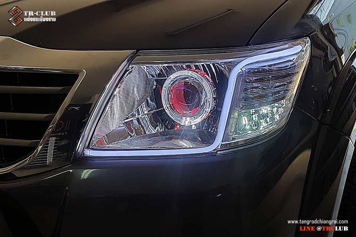 อัพเกรดไฟหน้า VIGO CHAMP