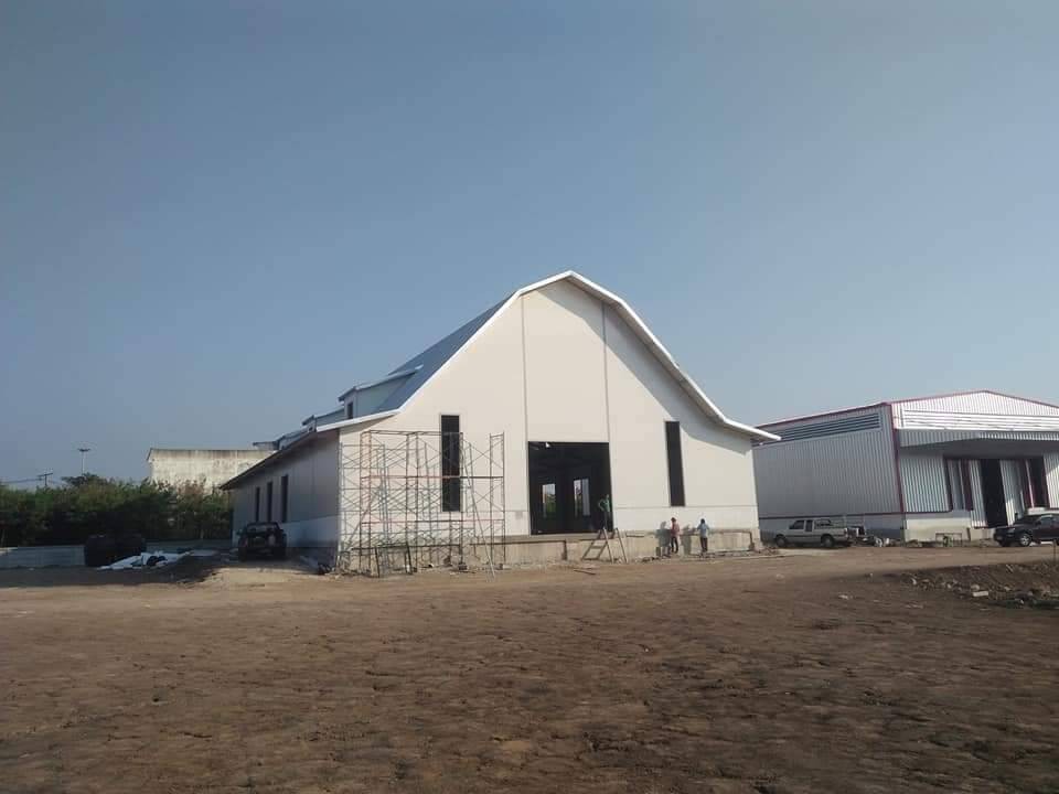 ผลงานโกดังสำเร็จรูป HW-H 20x35x7.5m โรงนาอเมริกัน