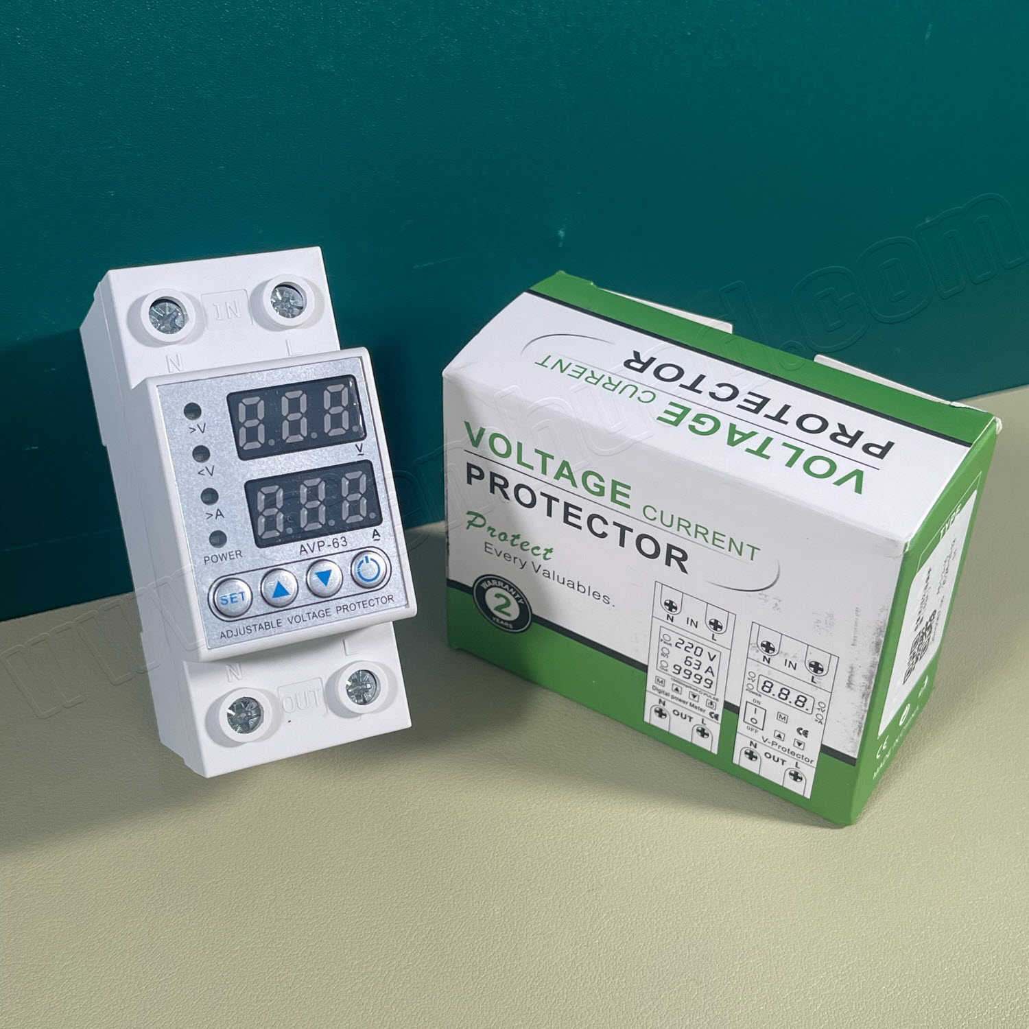 อุปกรณ์ป้องกันไฟตก ไฟเกิน AC 220V 63A over voltage and under voltage protection device (PNC) VA-PROTECTOR, AVP-63