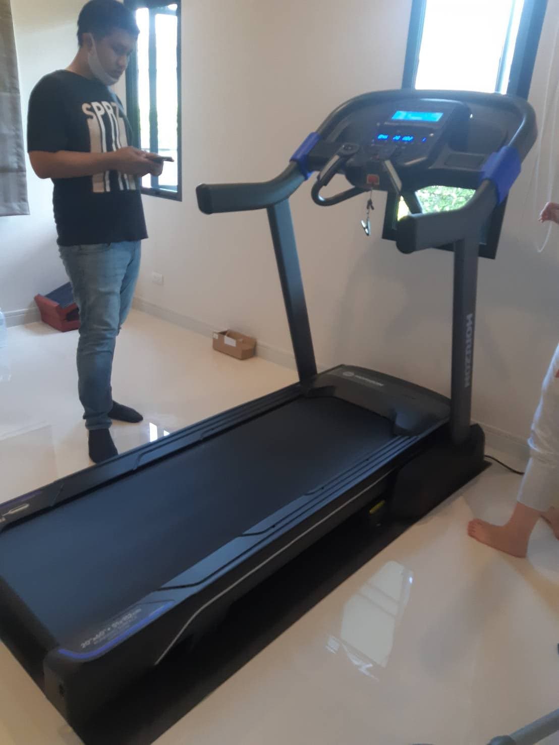 ลู่วิ่งไฟฟ้า Horizon 7.0AT USA