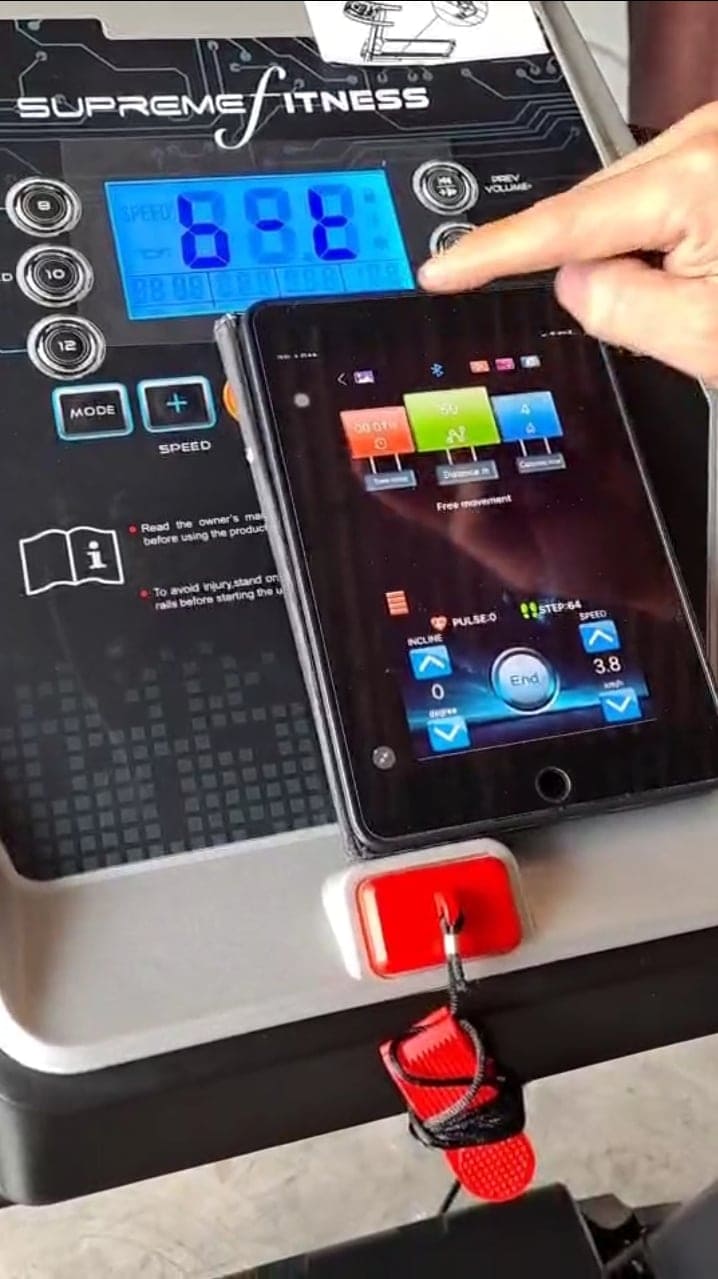 ลู่วิ่งไฟฟ้า Supreme Fitness D100 / 3 HPP
