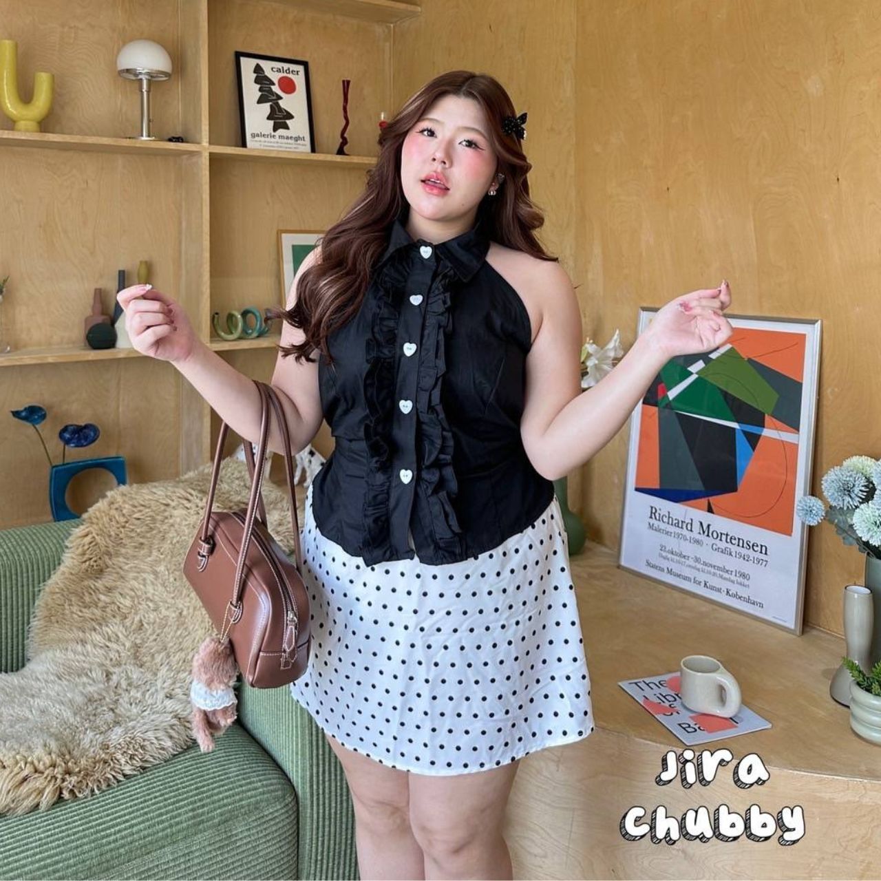 J153 เสื้อสาวอวบ คอปก มีเชือกพูกหลัง ดำ ขาว อกได้ถึง48นิ้ว หน้าผ้า50นิ้ว