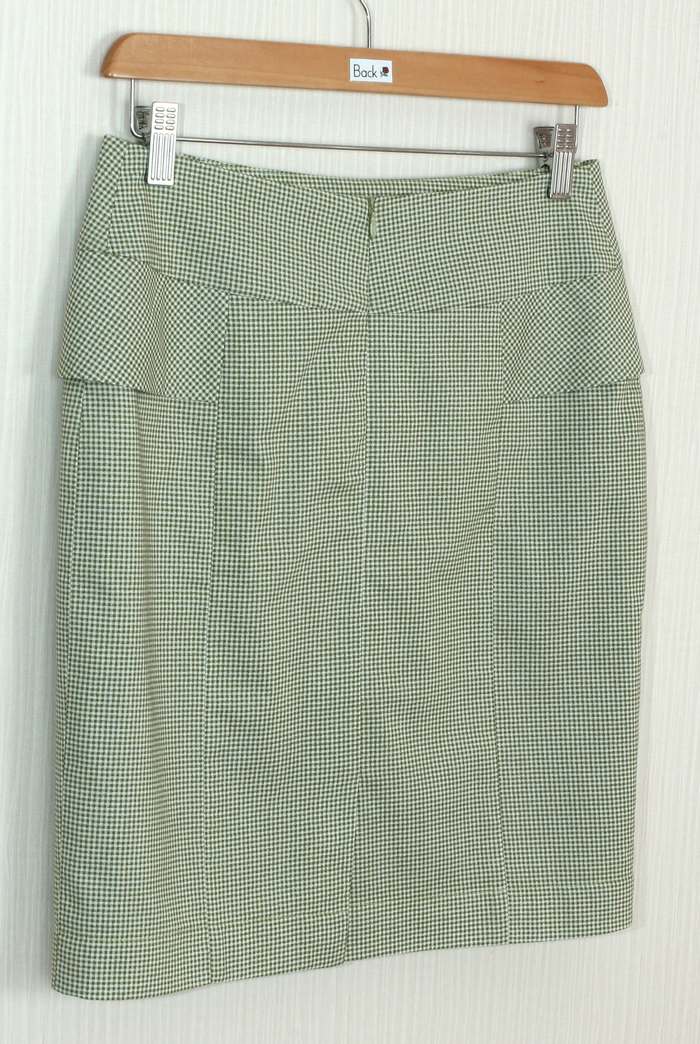 SK-249 กระโปรงทรงสอบ ผ้าคอตต้อนญี่ปุ่นสีเขียวพิมพ์ลายสก๊อตเล็กๆ